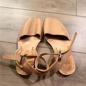 Women's Pond Tan Leather Sandals